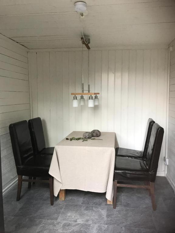Lillemyrsgarden Guest House Forshaga Екстериор снимка